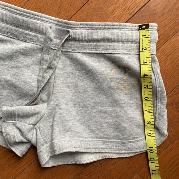 No boundaries Peace sign comfy sweatshirt shorts size medium - Picture 6 of 8